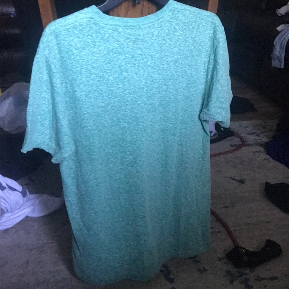 Volcom shirt - Picture 2 of 2